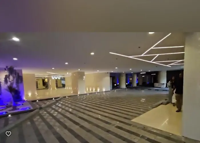 Royal Pearl Sea View فيلا اللؤلؤة الملكية اطلالة بحرية